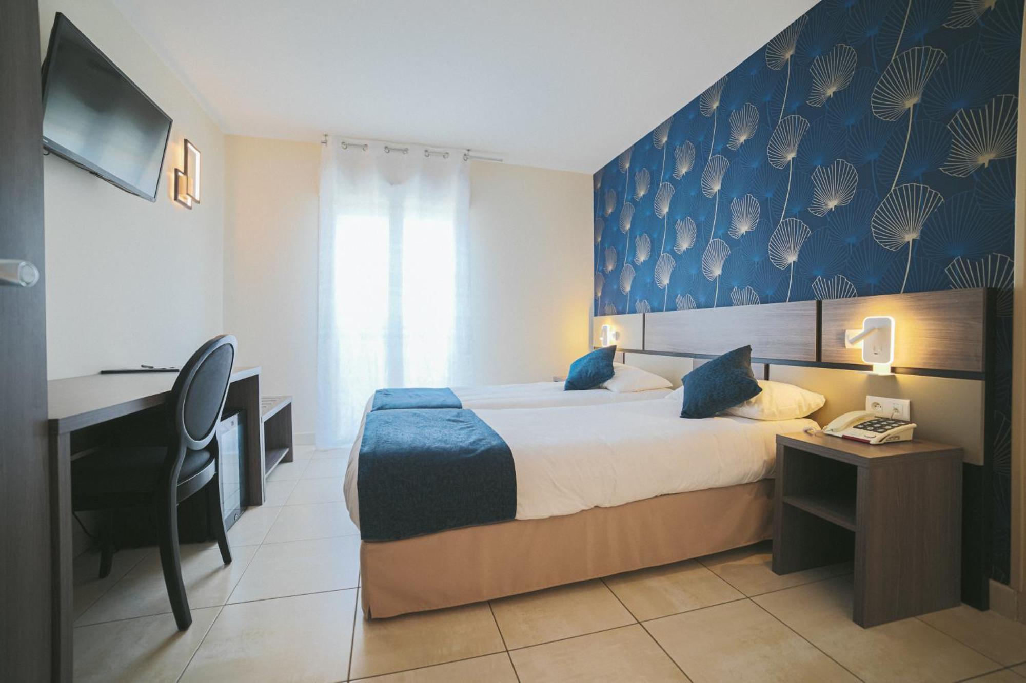 Holidays & Work Hotel Sanary-sur-Mer Exterior photo
