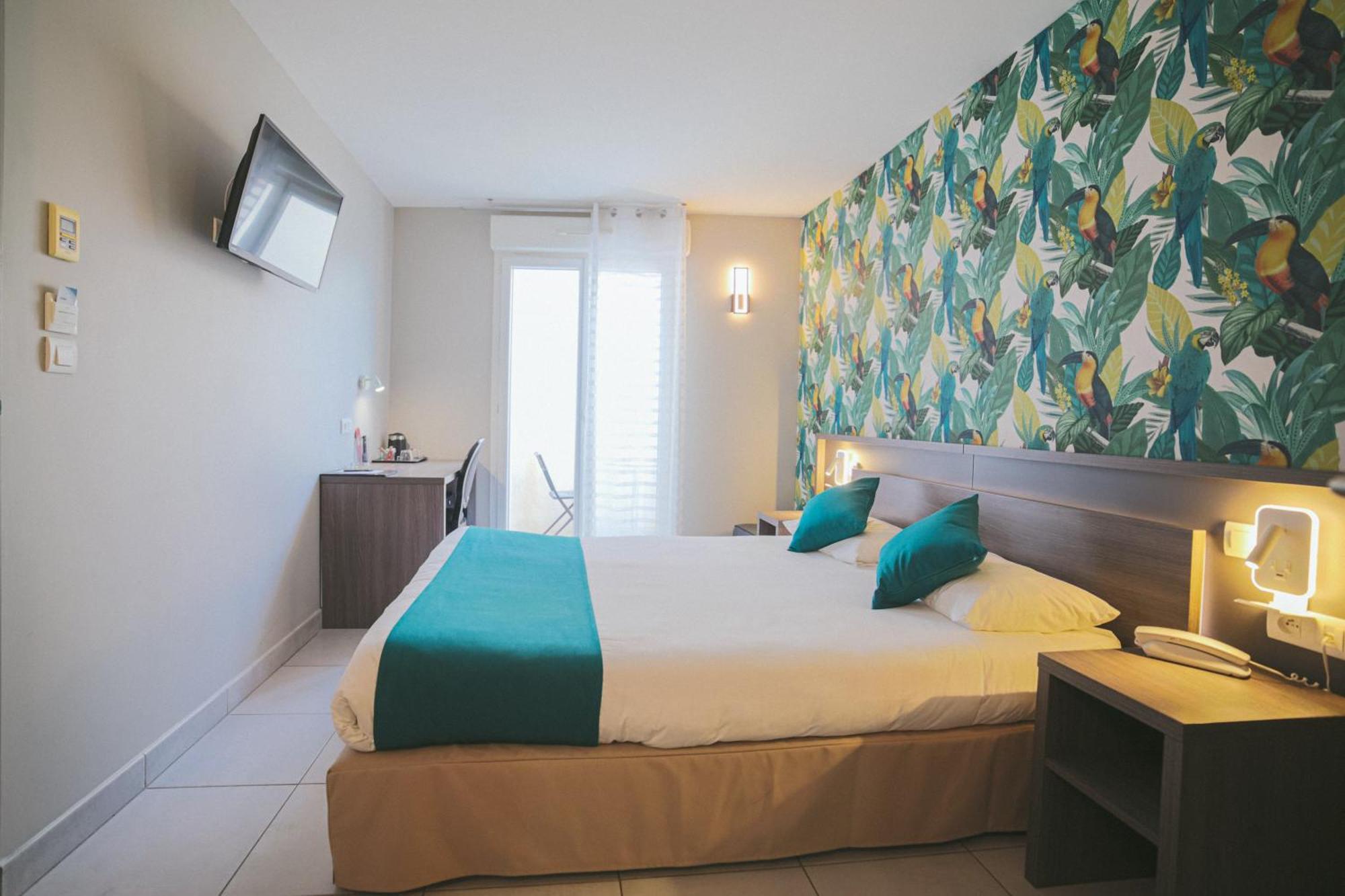 Holidays & Work Hotel Sanary-sur-Mer Exterior photo